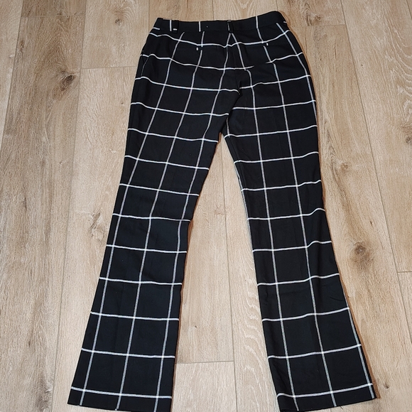 Express Women's Size 2 Columnist Barely Boot Mid-rise Black And White Trousers - Picture 7 of 7